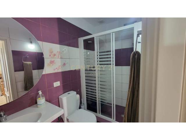 Tirane, jepet me qera apartament 2+1+A Kati 3, 78 m² 500 Euro (Rruga e Elbasanit)