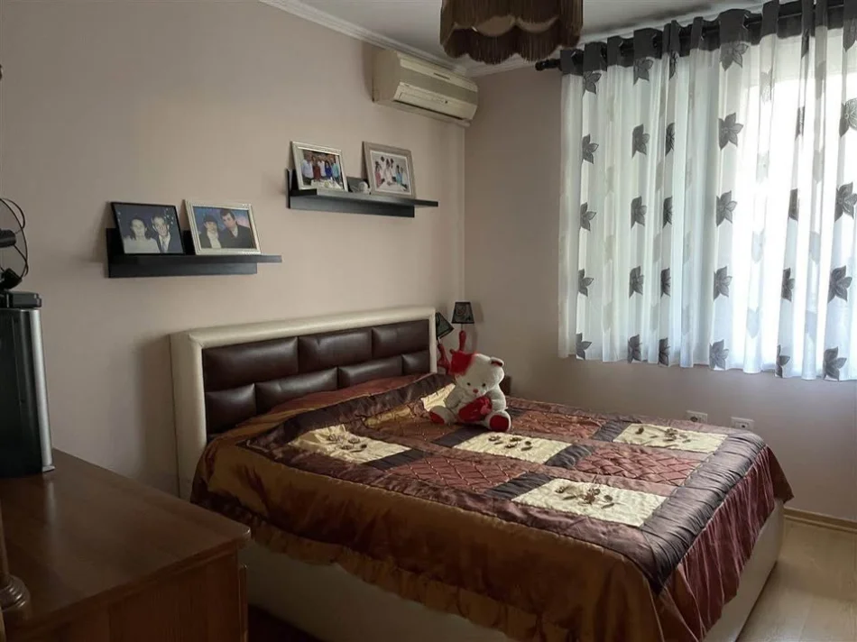 Tirane, shitet nga Pronari, pa-komision apartament 2+1 Kati 2, 106 m² 155.000 € (rruga besim alla)