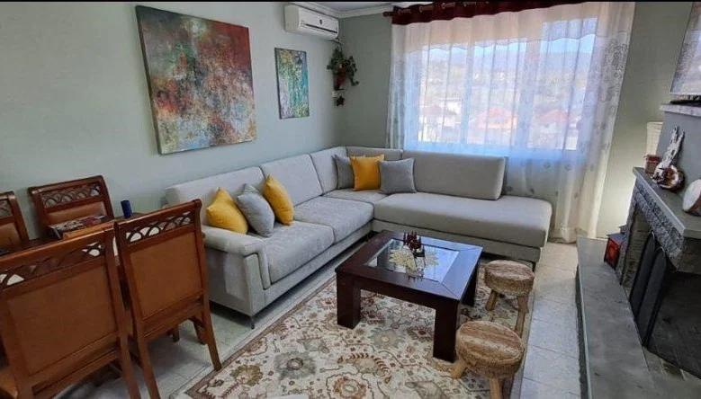 Tirane, jepet me qera apartament 1+1 Kati 2, 60 m² 350 € (Mullet)