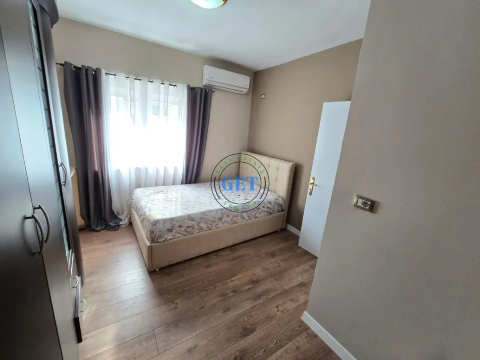 Durres, shitet apartament 2+1+Ballkon Kati 2, 92 m² (Muzeumi)