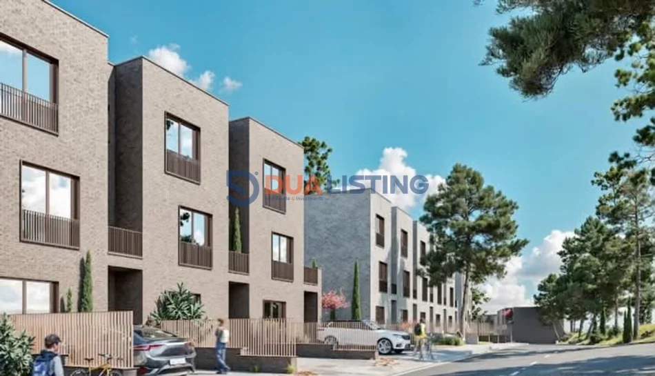 Tirane, shitet apartament 2+1 , 220 m² 241.123 € 