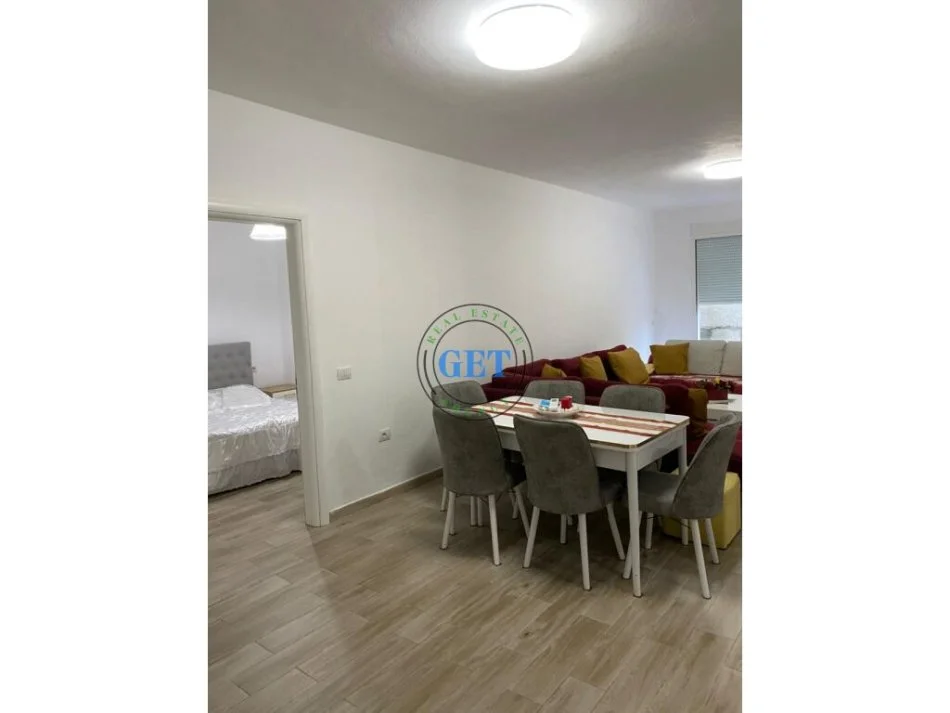 Durres, jepet me qera apartament 2+1+Ballkon Kati 0, 102 m² 420 € (VOLLGA, DURRES)
