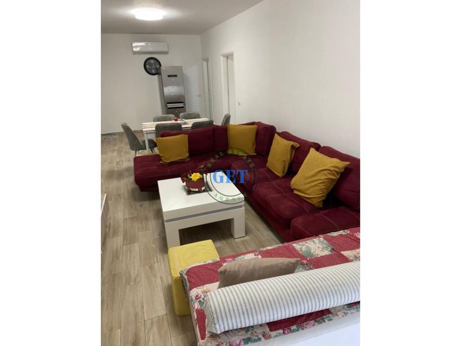 Durres, jepet me qera apartament 2+1+Ballkon Kati 0, 102 m² 420 € (VOLLGA, DURRES)