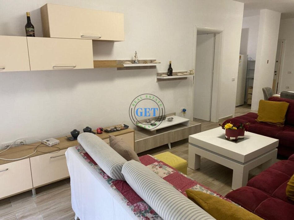 Durres, jepet me qera apartament 2+1+Ballkon Kati 0, 102 m² 420 € (VOLLGA, DURRES)