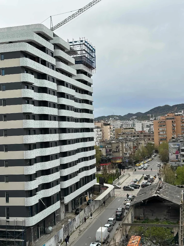 Tirane, shitet apartament 1+1+Ballkon Kati 6, 71 m² 180.000 € (Corner Residence)