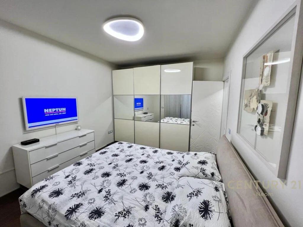 QIRA, APARTAMENT KOMOD 2+1 TEK ISH EKSPOZITA !