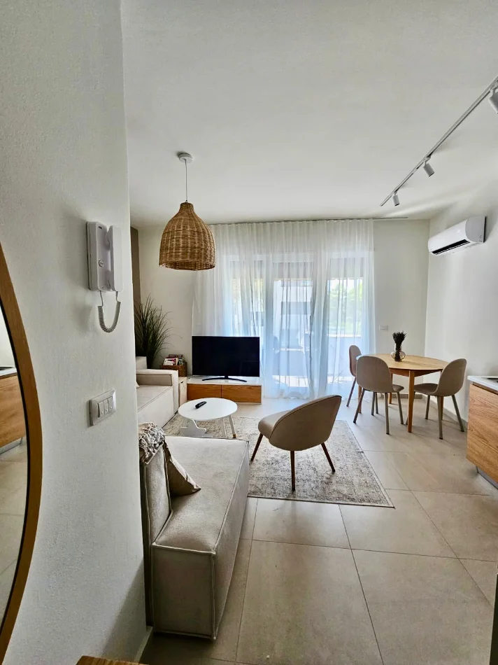 Durres, shitet apartament 1+1 , 62 m² 220.000 € (Gjri Lalezit)