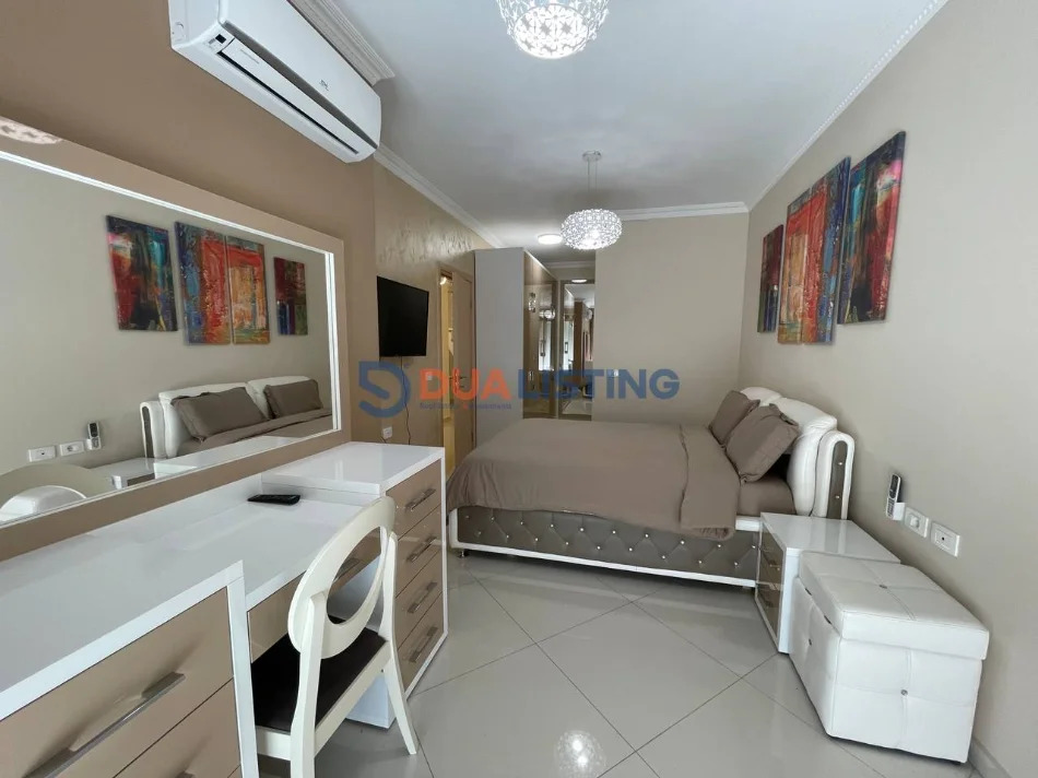 Tirane, jepet me qera apartament duplex 3+1+Aneks+Ballkon Kati 1, 173 m² 1.500 € (Kodra e Diellit)