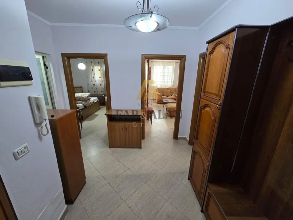 Durres, shitet apartament 2+1 Kati 9, 103 m² 154.500 € (STACIONI I TRENIT, DURRES)