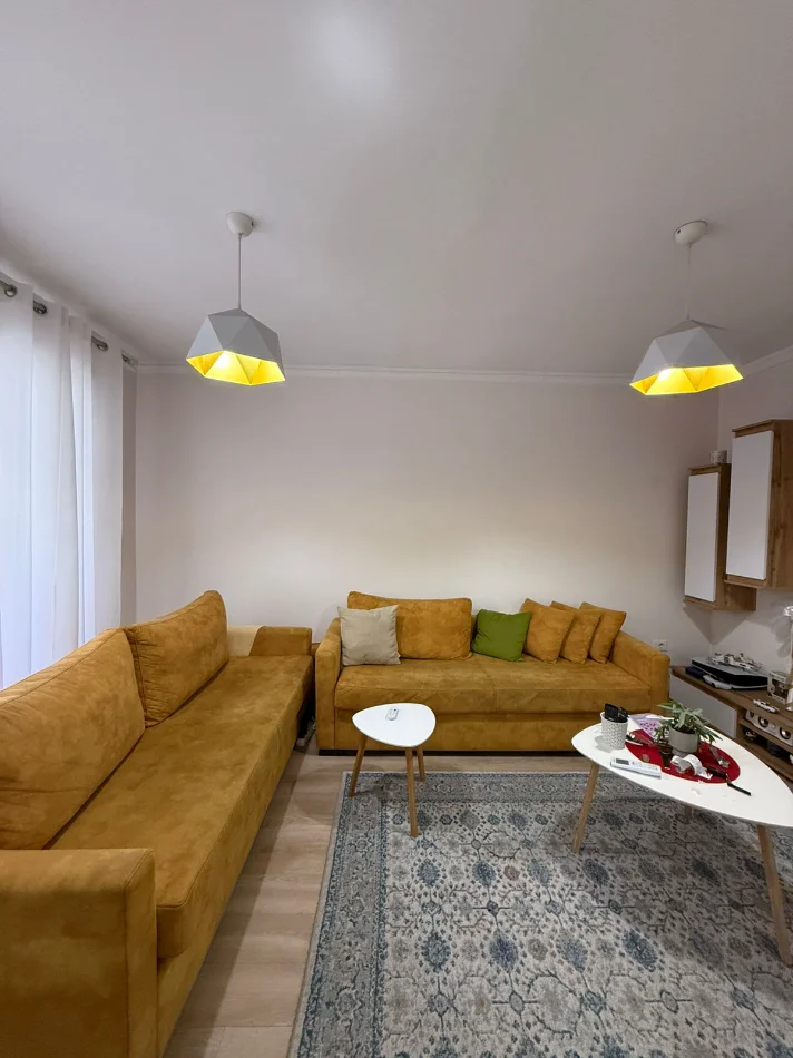 Tirane, shitet apartament 1+1 , 62 m² 150.000 € (Bulevardi Bajram Curri)