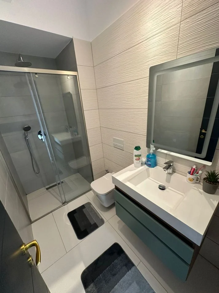 Himare, shitet Vile 3+1 Kati 0, 405 m² 900.000 € (Olea, Dhermi)