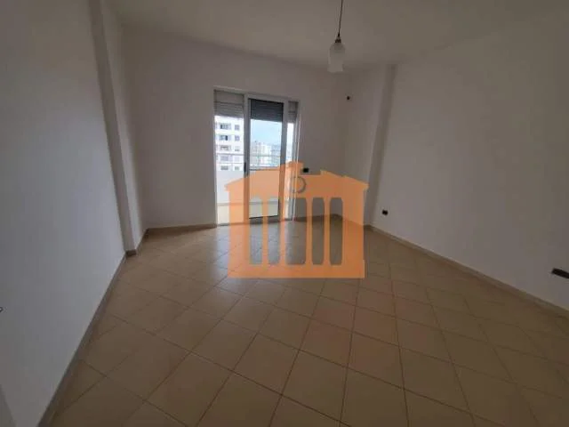 Durres, shitet apartament 3+1+BLK Kati 8, 127 m² 115.000 Euro