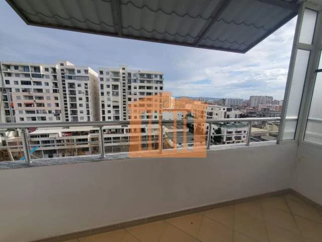 Durres, shitet apartament 3+1+BLK Kati 8, 127 m² 115.000 Euro
