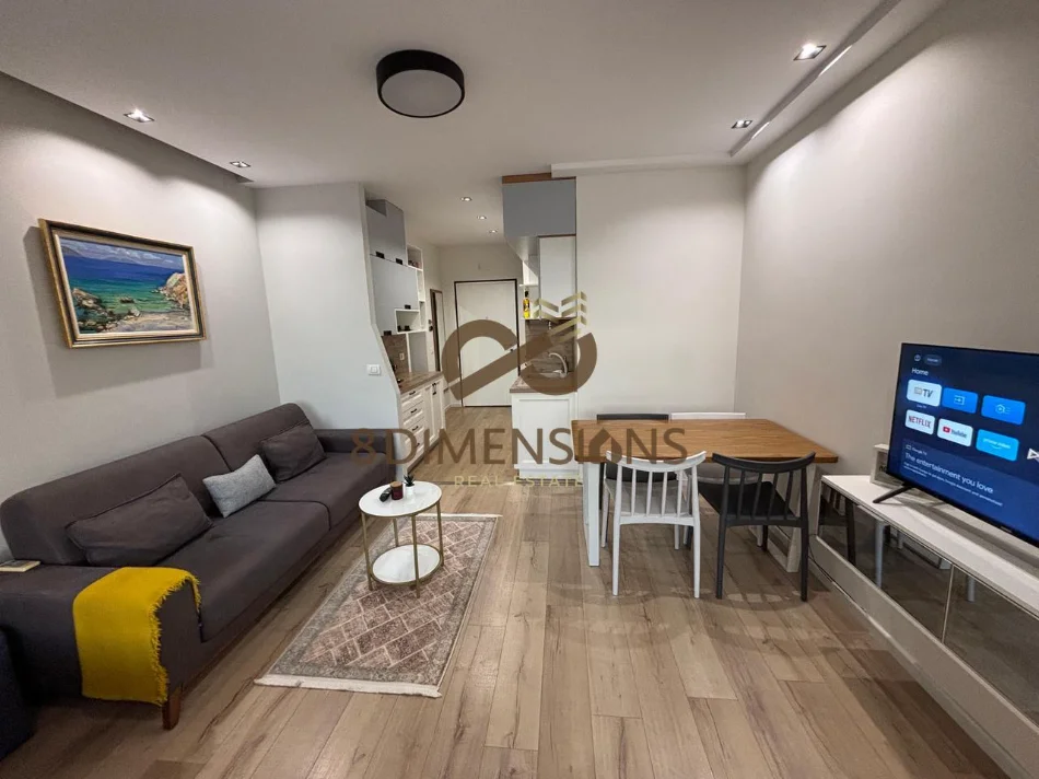 Tirane, jepet me qera garsonier 1+1 Kati 9, 53 m² 450 € (qyteti studenti)