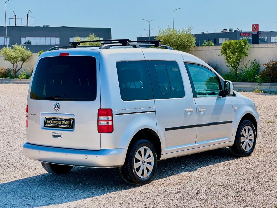 Durres, shitet makine VOLKSWAGEN CADDY 2.0 Benzin+Gaz, gri metalizato manuale Klima