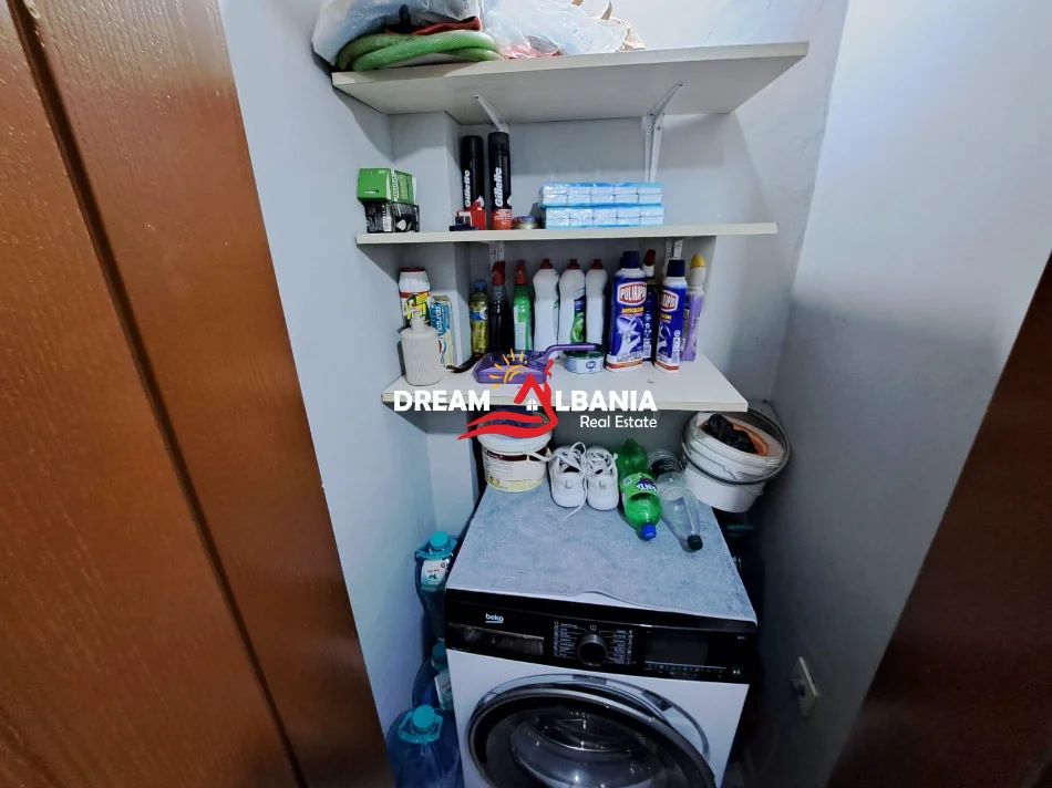 Tirane, shitet apartament 2+1+Aneks+Ballkon Kati 3, 106 m² 190.000 € (Blloku Gintash)