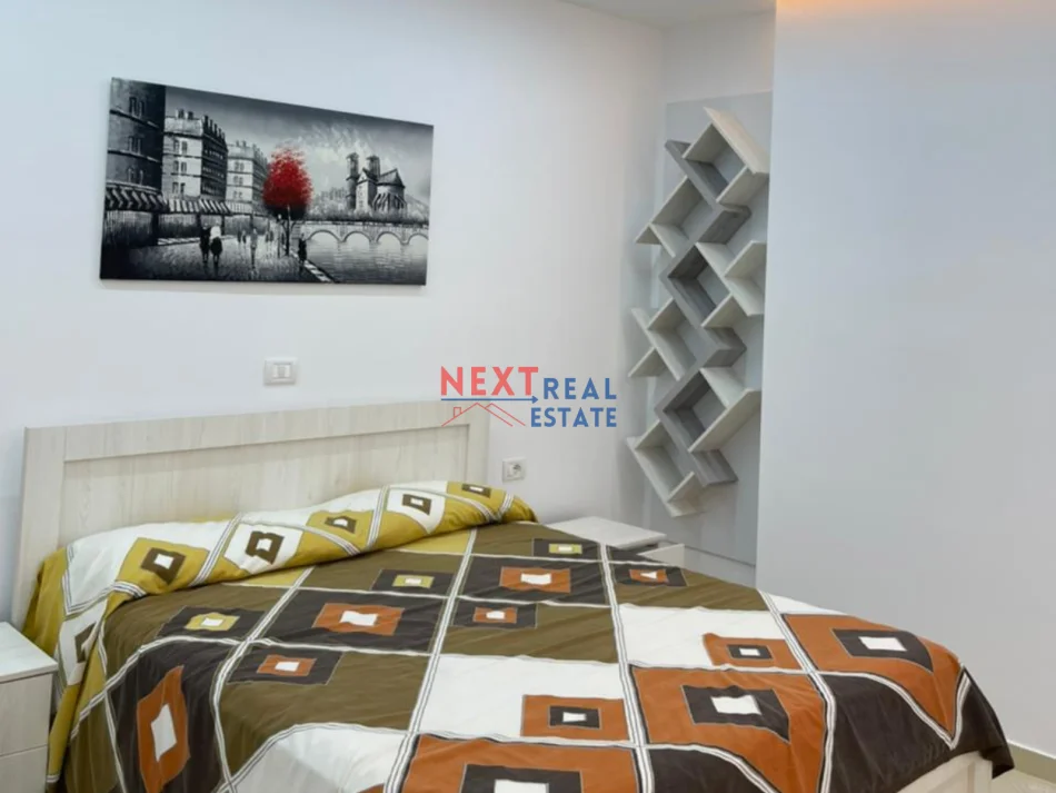 Vlore, shitet apartament 1+1+Ballkon , 60 m² 106.000 € (SARANDE)