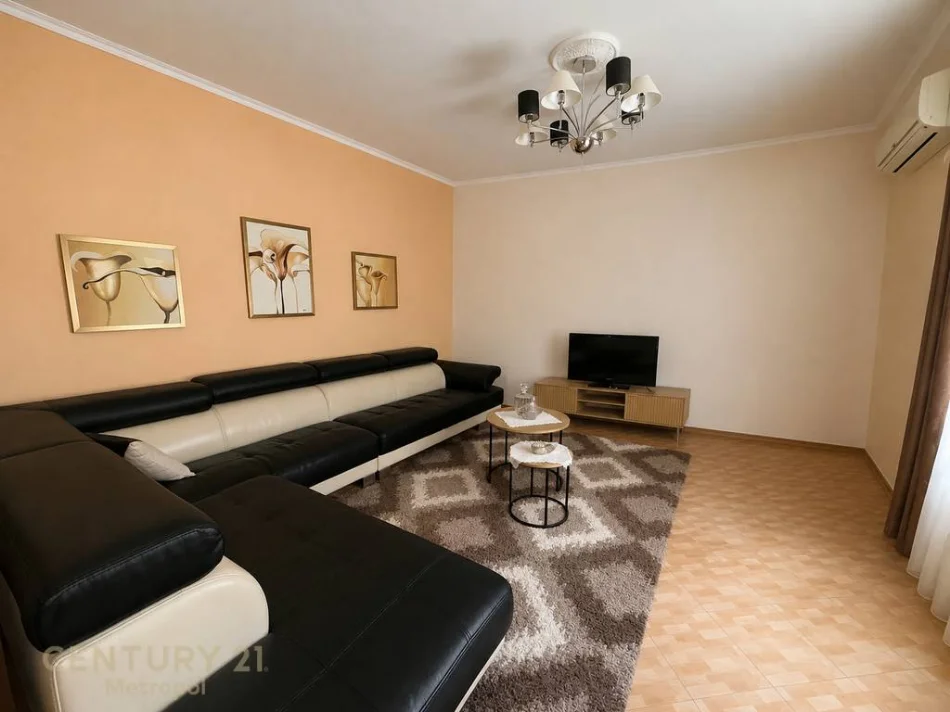 Tirane, shes apartament 2+1 Kati 4, 107 m² 135.000 € (Shkoze)