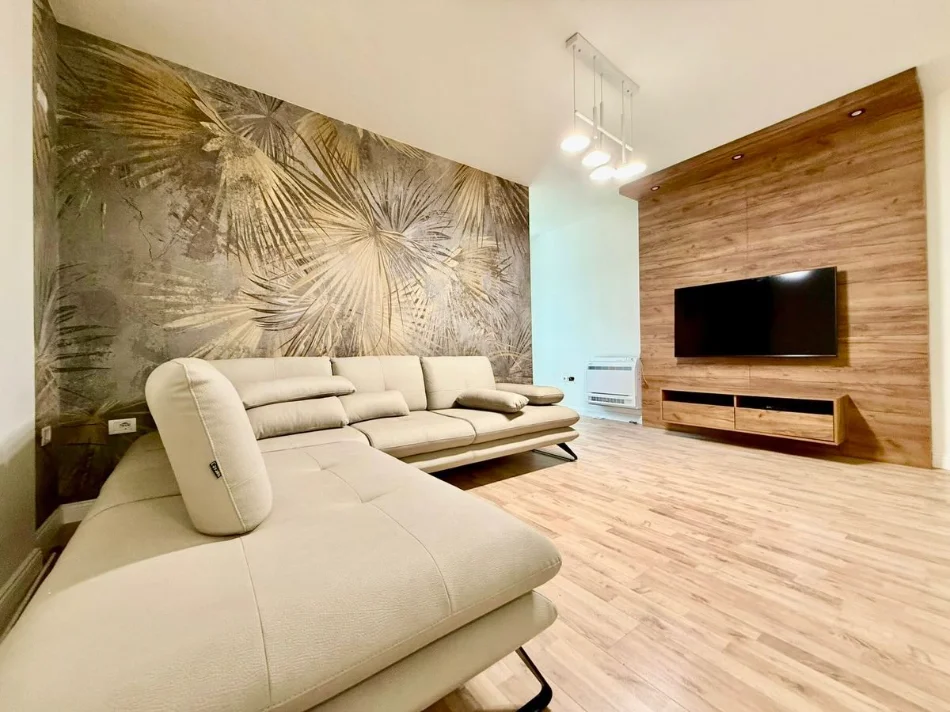 Tirane, shitet 1+1 , 53 m² 155.000 € (gjimnazi partizani)