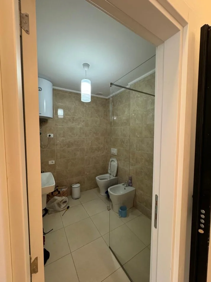Tirane, shitet apartament 1+1 Kati 1, 63 m² 170.000 € (Fiori Di Bosco)