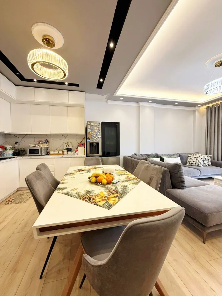 Tirane, shitet apartament 3+1 , 144 m² 339.000 € (Kopshti Zoologjik)