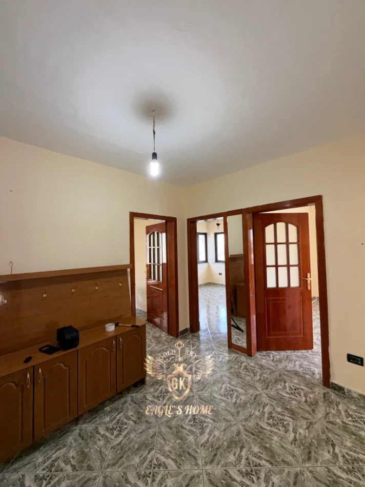 Durres, shitet apartament 2+1+Ballkon Kati 2, 78 m² 135.000 € (QENDER DURRES STACIONI TRENIT)