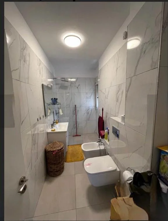 Tirane, shitet 2+1 Kati 8, 93 m² 205.000 € (Qender,Vila Gold)