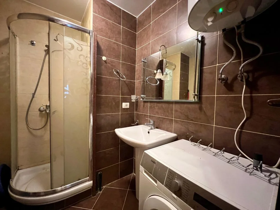 Shqiperi, jepet me qera apartament 2+1+Ballkon Kati 2, 72 m² 600 € (Kopshti Zoologjik - Tirane)