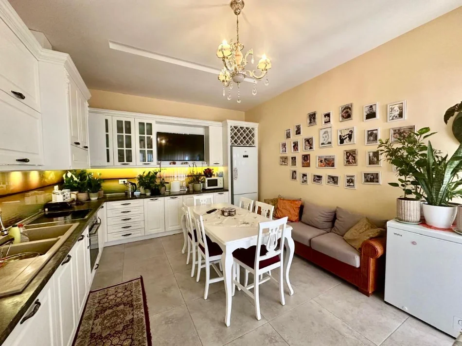 Tirane, shitet apartament 2+1 , 106 m² 155.000 € (casa italia)