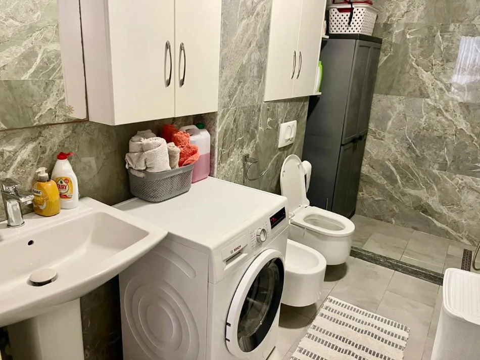 Tirane, shitet apartament 2+1 , 106 m² 155.000 € (casa italia)