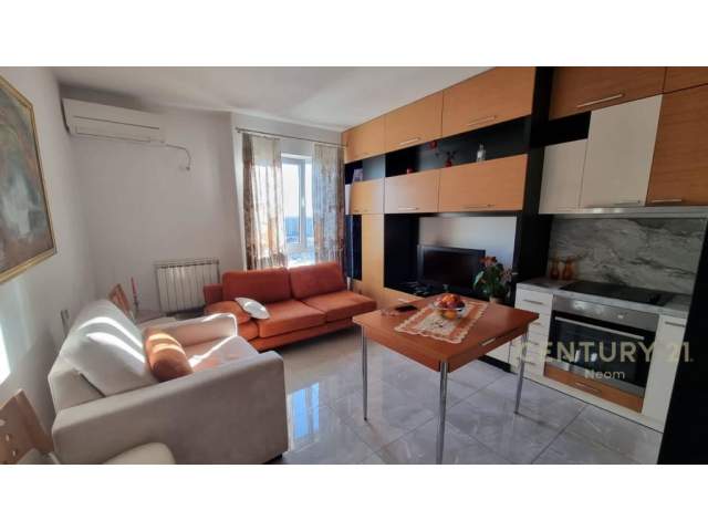 Tirane, shes apartament 1+1 Kati 8, 57 m² 83.000 Euro (rruga e manjolave)