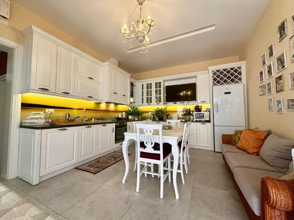 Tirane, shitet apartament 2+1 , 106 m² 155.000 € (casa italia)