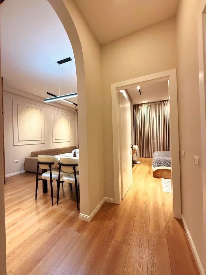 Tirane, shitet apartament 2+1 , 60 m² 155.000 € (Rruga e Kavajes)