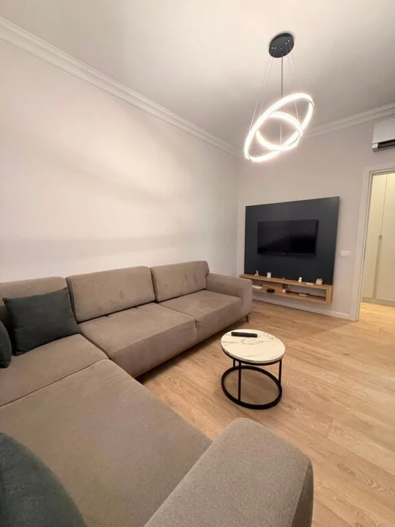 Tirane, shitet apartament 2+1+Ballkon Kati 3, 108 m² 225.000 € (REZIDENCA G&amp;P)