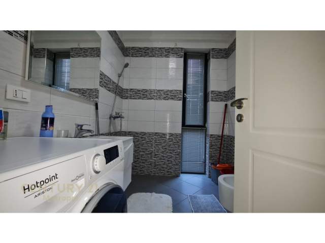 Tirane, jepet me qera apartament 2+1+A+BLK Kati 4, 95 m² 1.000 Euro (Rruga e Elbasanit)