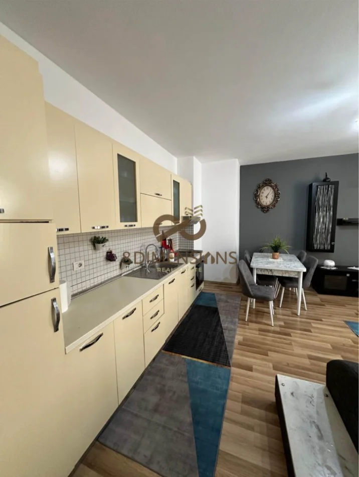 Tirane, shitet apartament 1+1+Ballkon Kati 6, 71 m² 82.000 € (kamez)