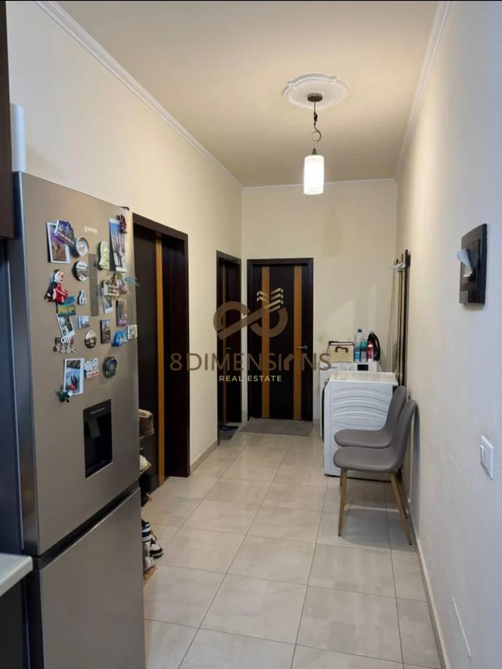 Tirane, jepet me qera apartament 1+1 Kati 4, 66 m² 650 € (selite)