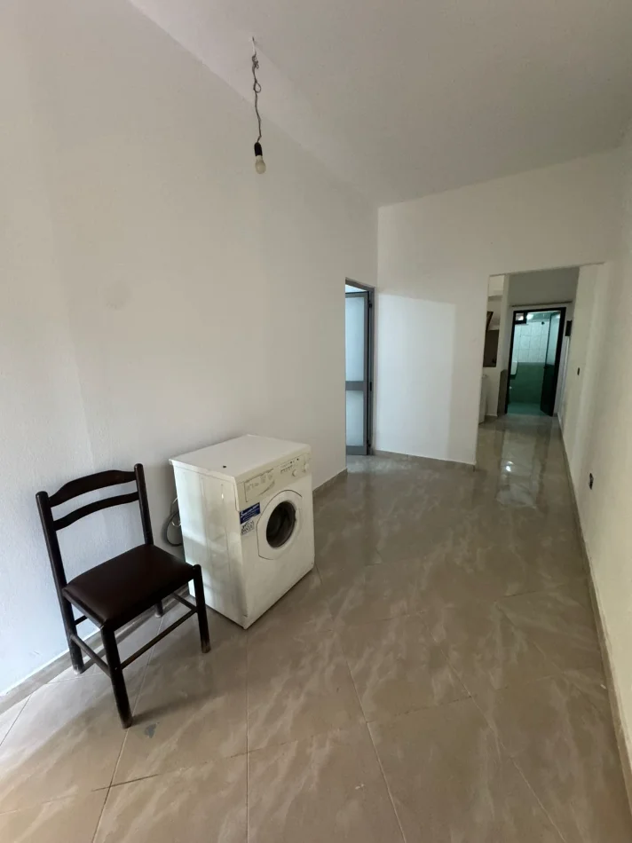 Durres, jepet me qera apartament 2+1 Kati 1, 330 € (Kenete, Durres)