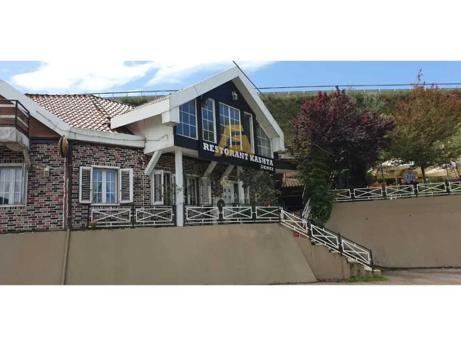 Tirane, shitet bar-resorant , 3.662 m² 600.000 € (Ibe)