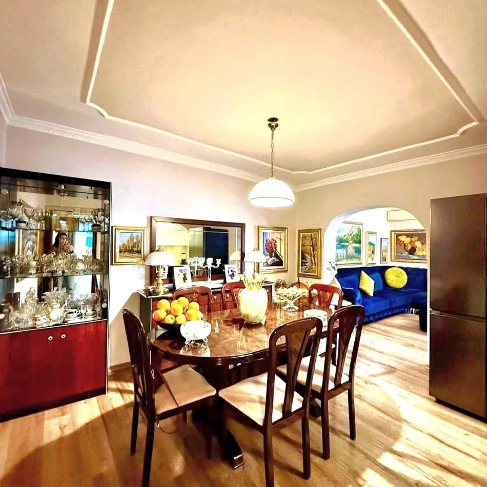 Tirane, shitet apartament 2+1 Kati 4, 104 m² 225.000 € (21 dhjetori)