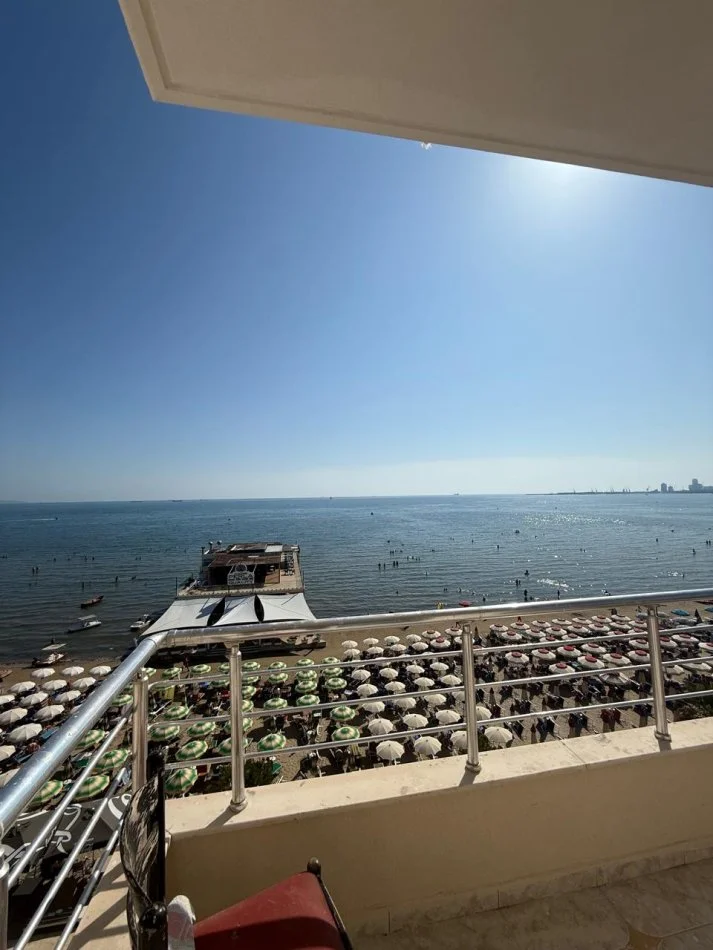 Durres, jepet me qera apartament 1+1+Ballkon Kati 4, 350 € 