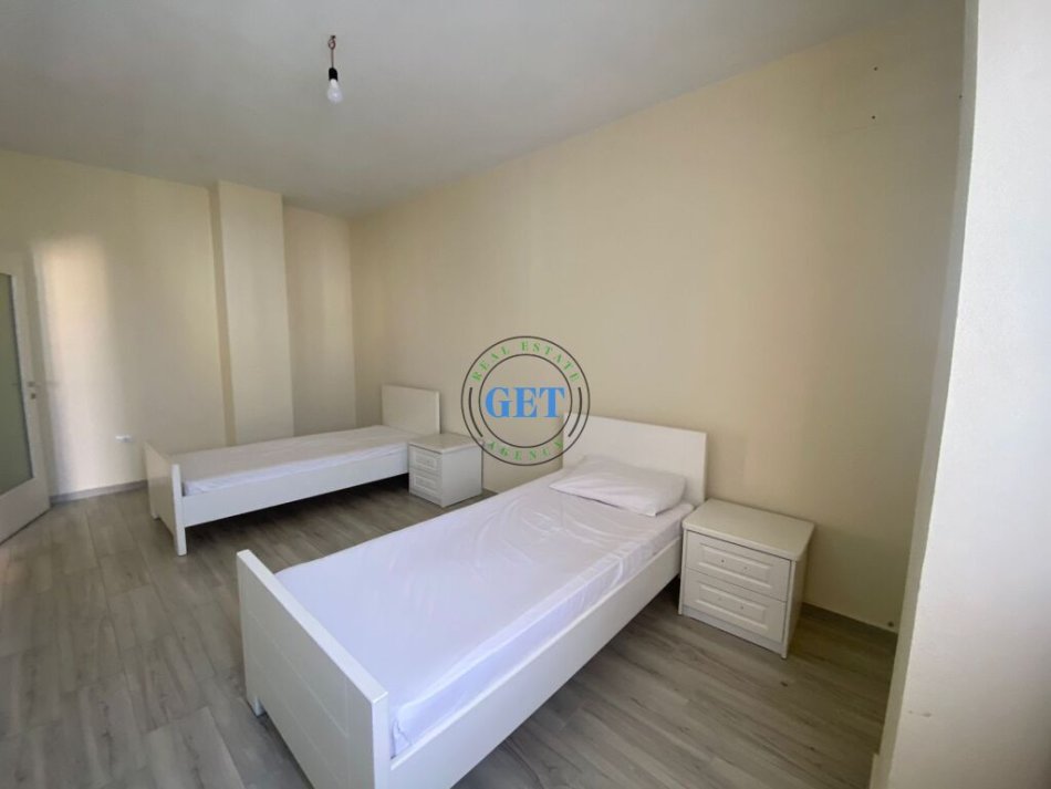 Durres, shitet apartament 2+1 Kati 5, 105 m² 180.000 € 