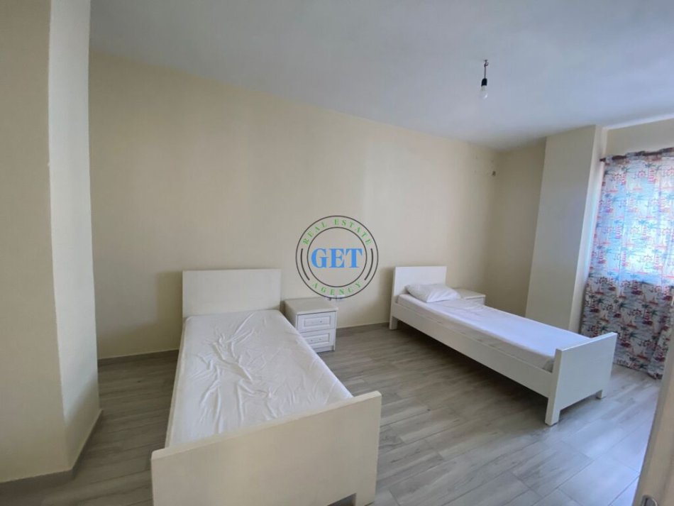 Durres, shitet apartament 2+1 Kati 5, 105 m² 180.000 € 