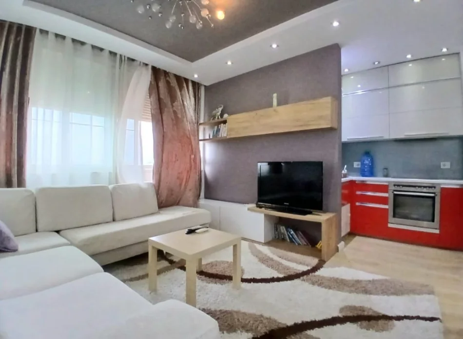 Tirane, jepet me qera apartament 2+1 Kati 6, 79 m² 550 € (Ali Dem ,Rruga Idriz Dollaku)
