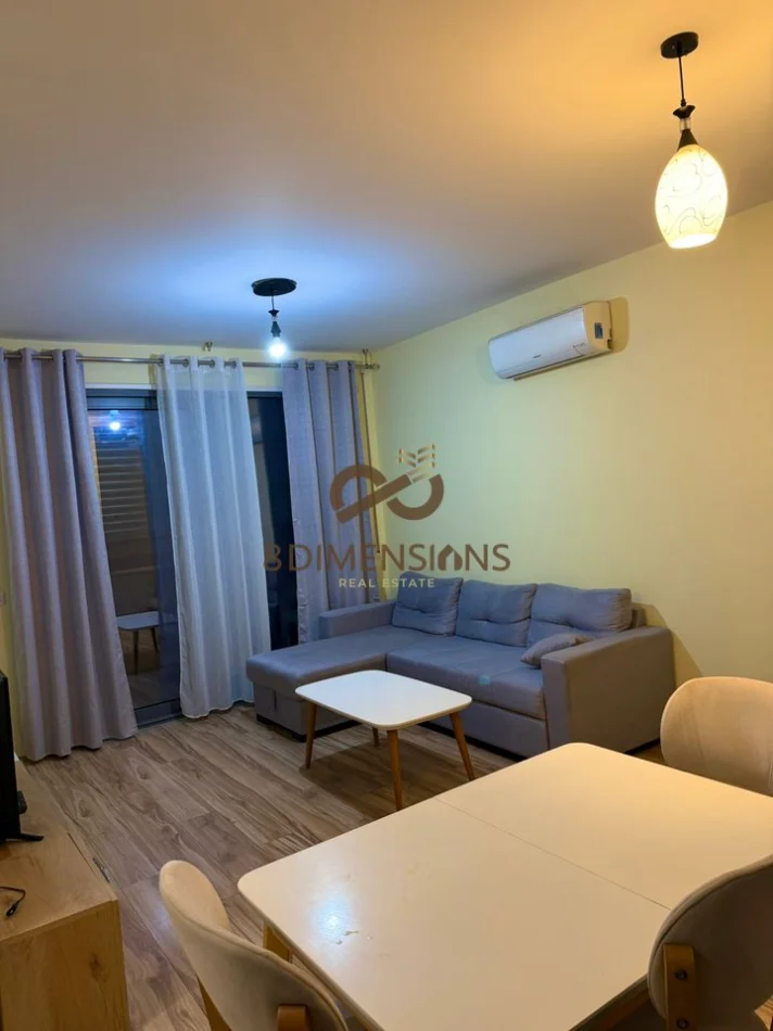 Tirane, jepet me qera apartament 2+1+Ballkon Kati 6, 89 m² 750 € (don bosko)