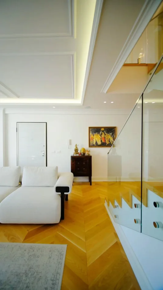 Tirane, shitet apartament duplex 3+1 , (Kopshti Botanik)