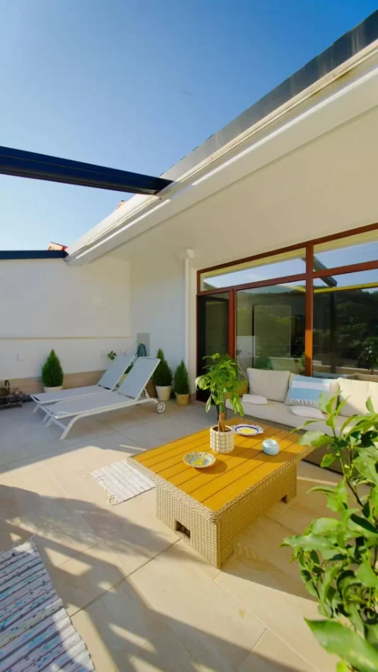 Tirane, shitet apartament duplex 3+1 , (Kopshti Botanik)