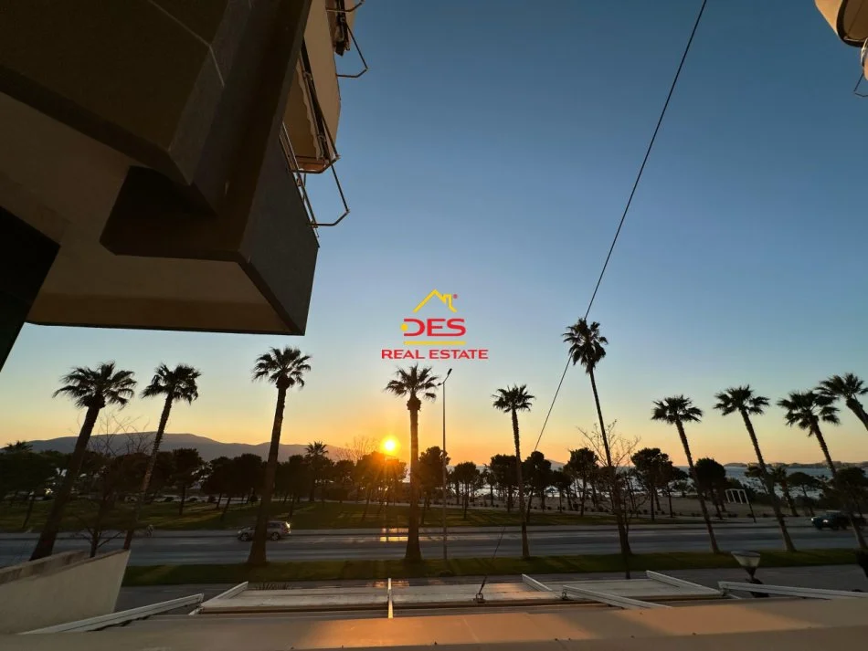 Vlore, shitet apartament 2+1+Ballkon Kati 1, 108 m² 355.000 € (Rruga Murat Tërbaçi)