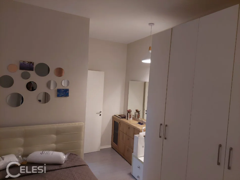 Tirane, jepet me qera apartament 1+1+Ballkon Kati 2, 65 m² 600 € (RRUGA E ELBASANIT)