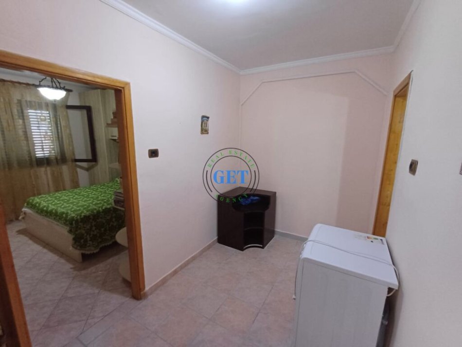 Durres, jepet me qera apartament 1+1+Ballkon Kati 2, 55 m² 250 € (Fusha e Reres, Durres)